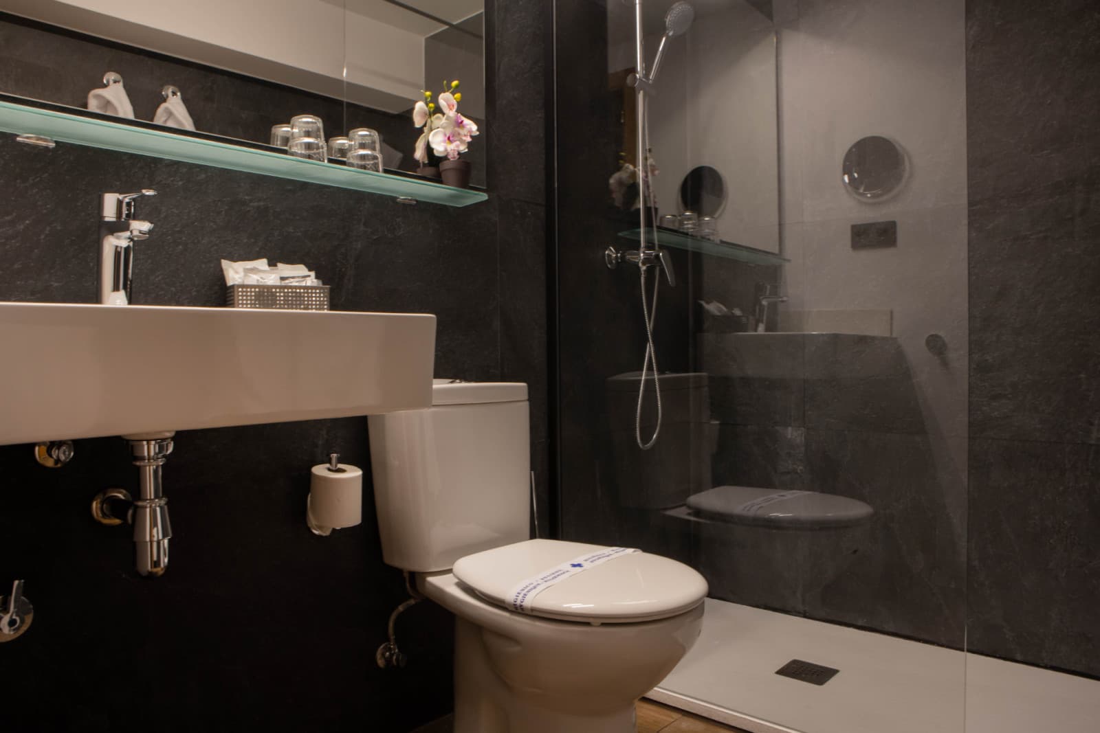 Yomo Eureka Hotel, imagem 7