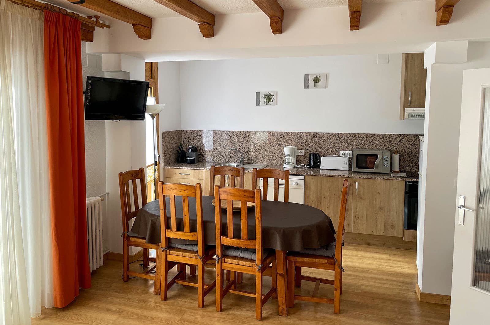 Apartamentos Casa Vella Popaire, imagem 2
